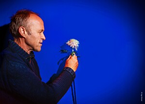 20251113_fot_StefBosBloemlezing01_c_IngeKinnet.