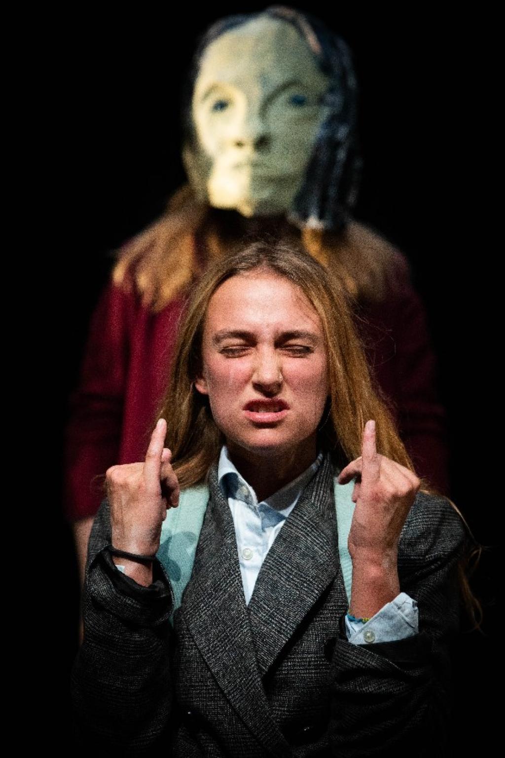 Zero for conduct - fABULEUS (copyright: Clara Hermans)