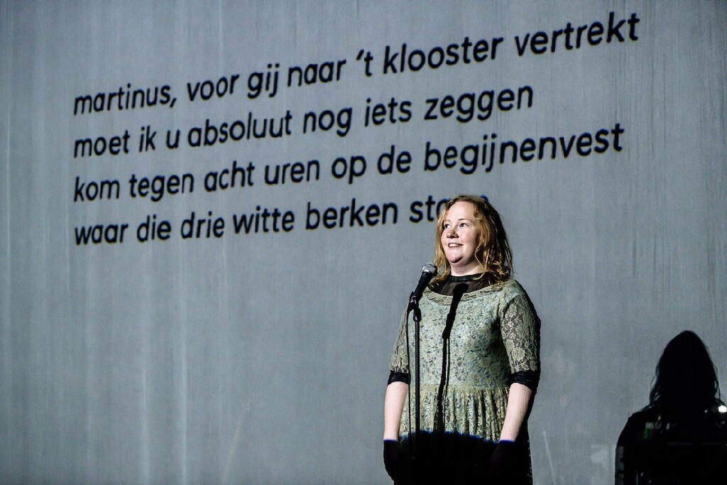 Surfer Rosa Begijntje - Het nieuwstedelijk (c) Boumediene Belbachir